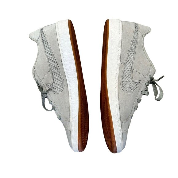 Nike Court Royale Suede Sneakers AJ7731-300 women's size Size 11 green